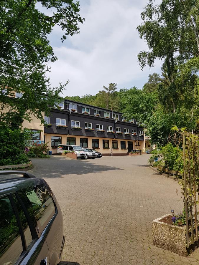 Hotel-Restaurant-Eifeltor Mechernich Exterior photo